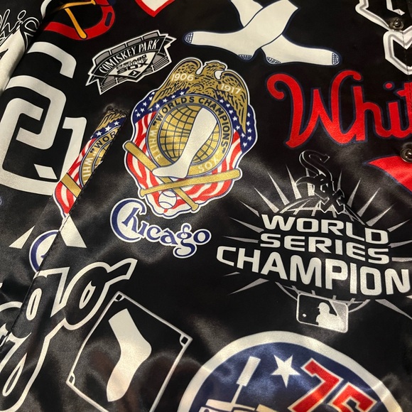 Men's Chicago White Sox Pro Standard Black Allover Print Satin Full-Snap Jacket - Picture 8 of 10